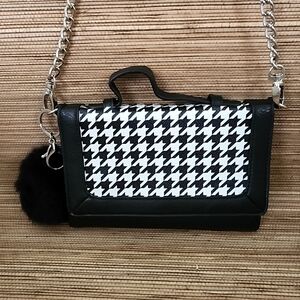 Womens Cato Small Trifold Crossbody Purse Herringbone Black White W/Pom